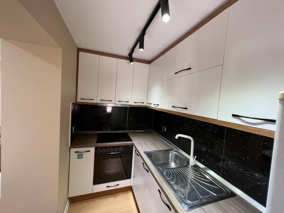 Appartamento Leti Kavaja St